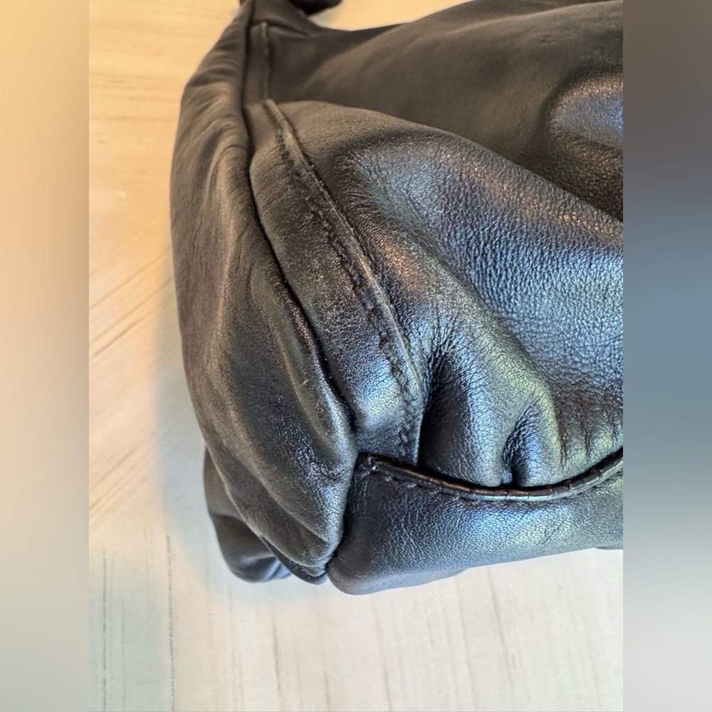 Gucci Abbey D-Ring Leather Hobo Shoulder Bag Black - Authentic # 189833 - Picture 14 of 17
